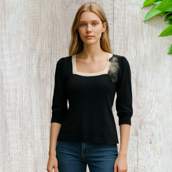 VINTAGE RED -- Sweater, Black & White, White Trim, Fuzzy Neck Detail, 3/4 Sleeve - Picture 1 of 12